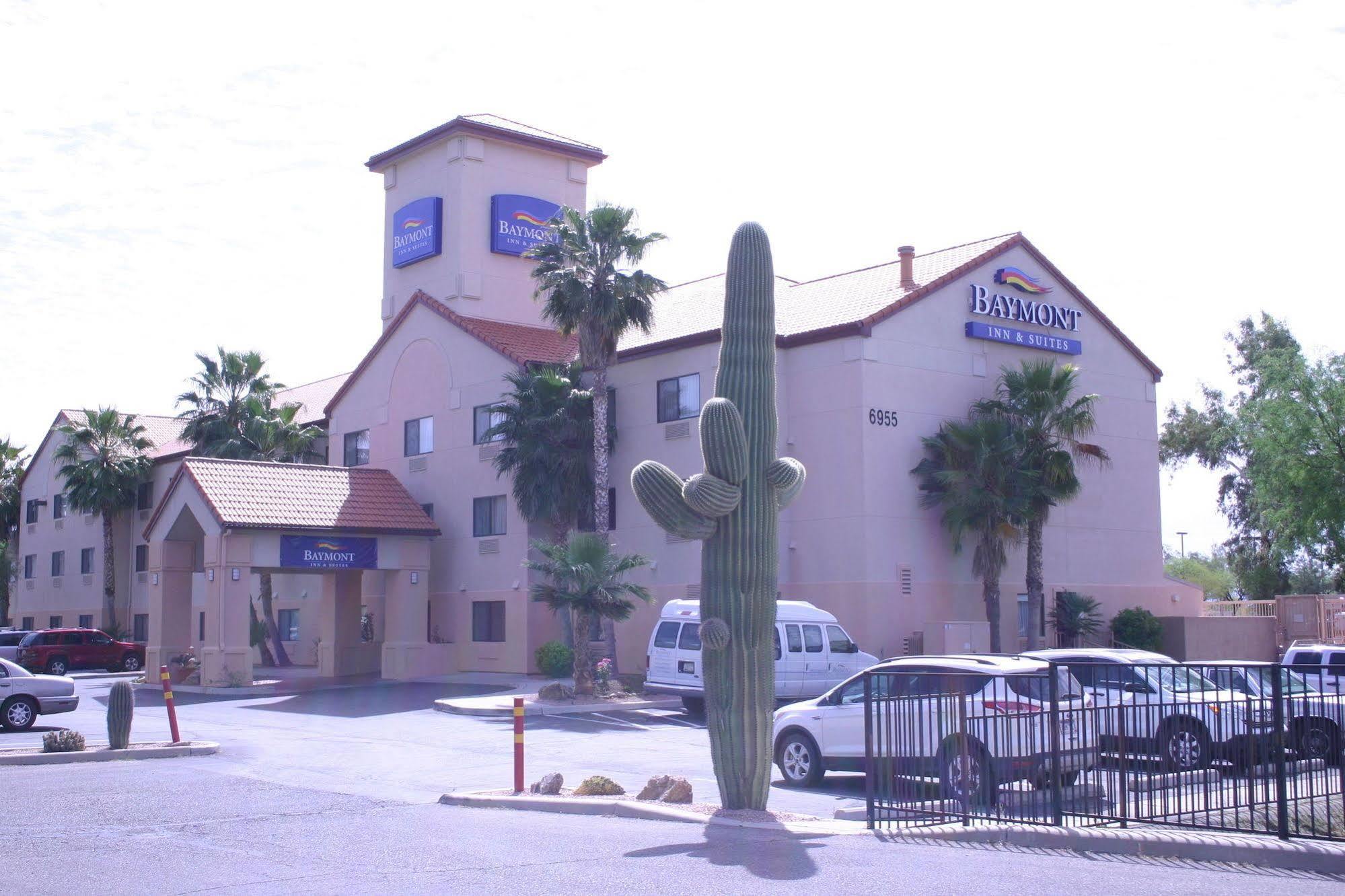 Baymont By Wyndham Tucson Airport Hotel Екстериор снимка
